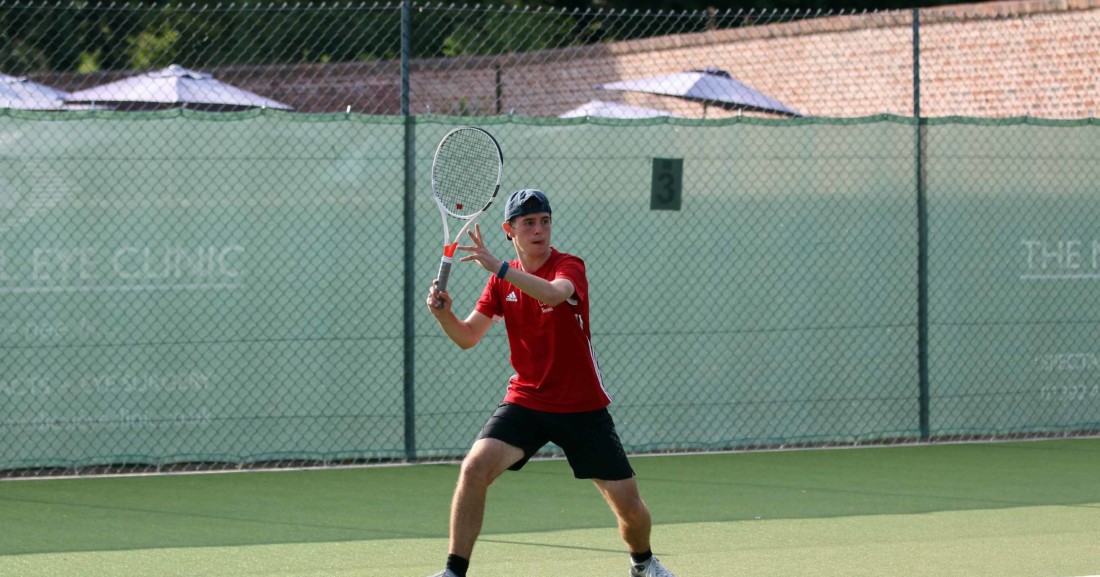 Adults Tennis Coaching courses Exeter Golf and Country Club