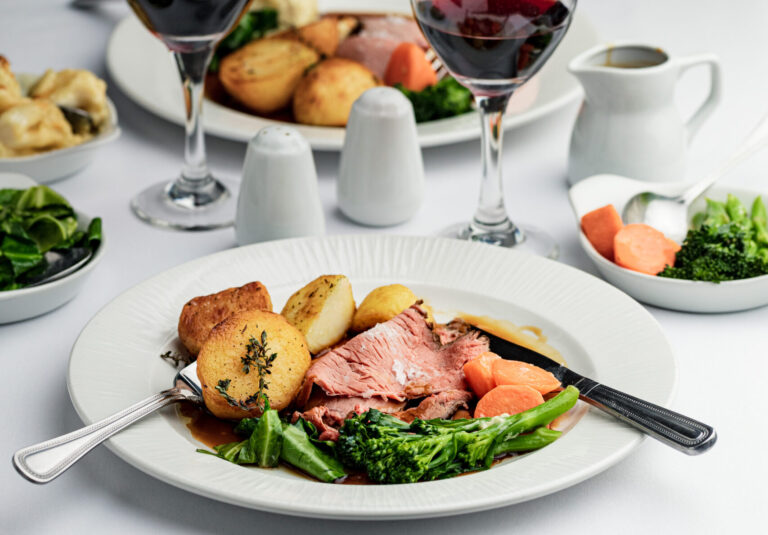 sunday lunch, sunday roast, sunday restaurant, sunday roast exeter, wear park restaurant, exeter restaurant