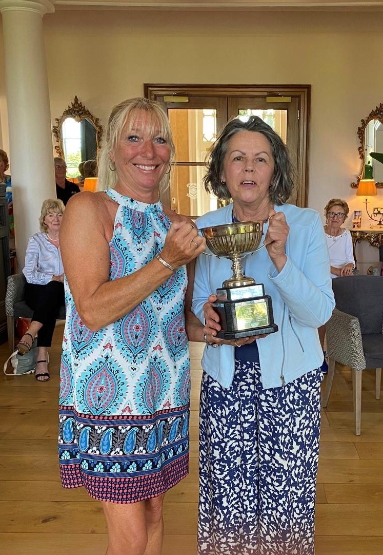 ladies golf captains day at exeter golf and country club